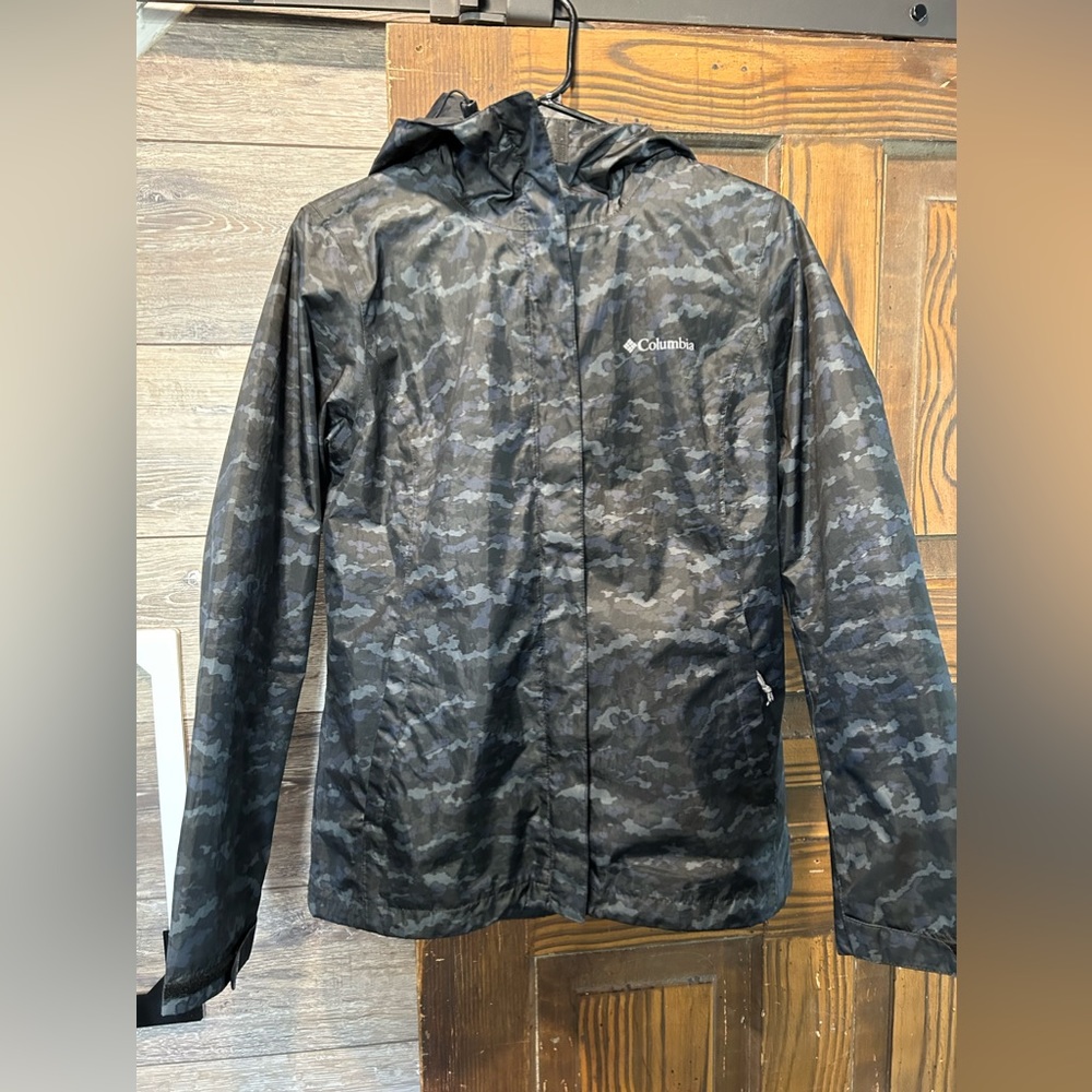 Columbia Rain Jacket